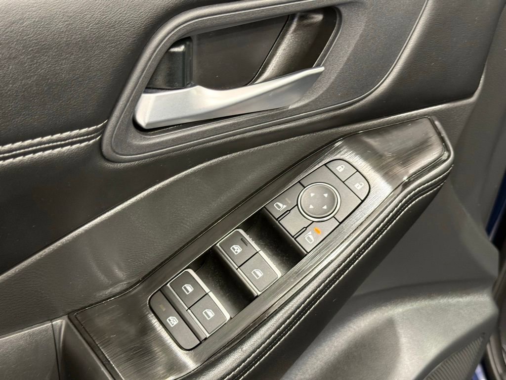 Used 2026 Nissan Rogue SL image 15