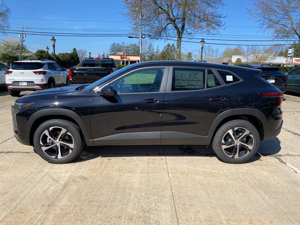New 2026 Chevrolet Trax RS w/ Driver Confidence Package FWD image 7