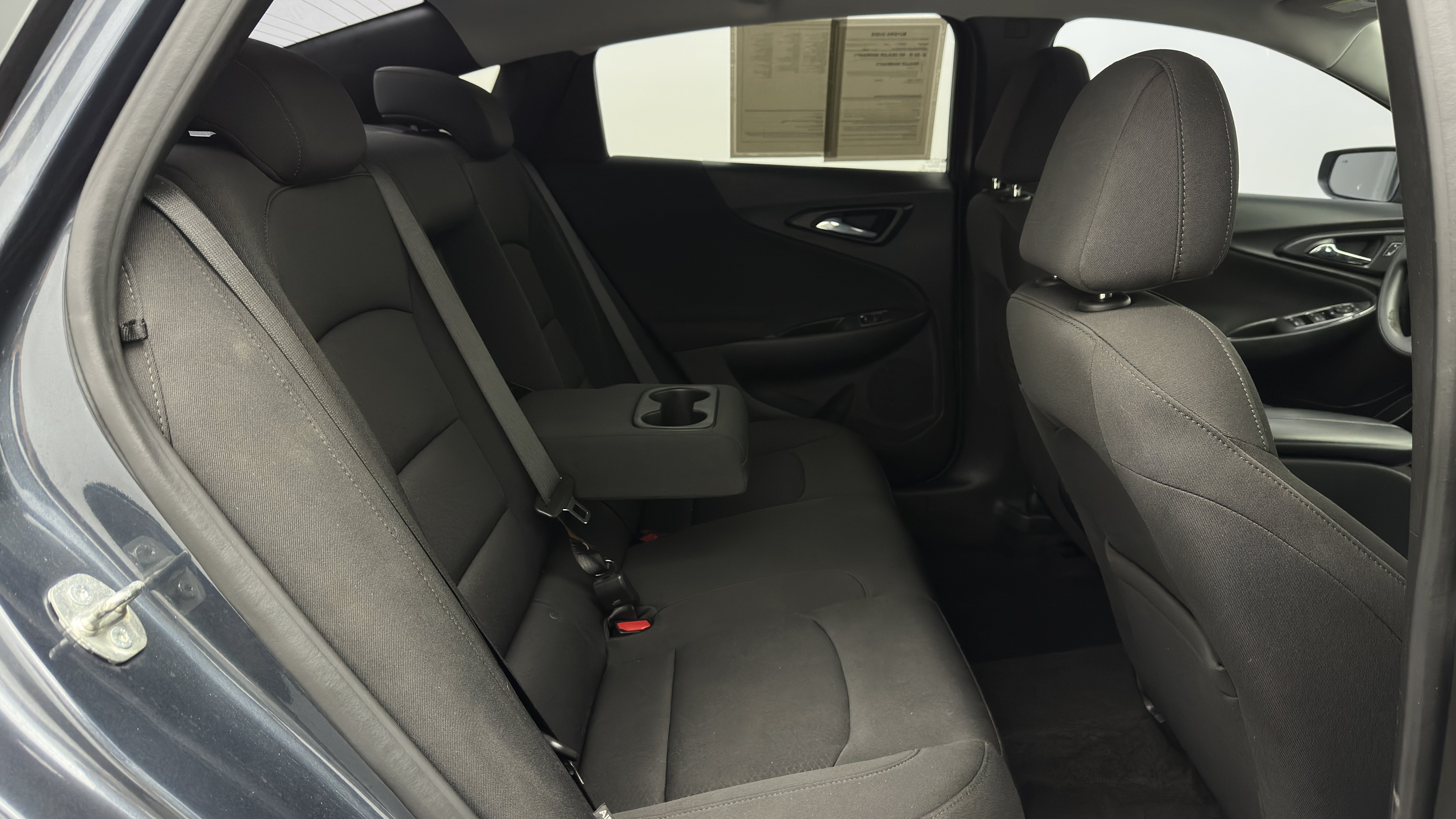 Used 2020 Chevrolet Malibu LT FWD image 25