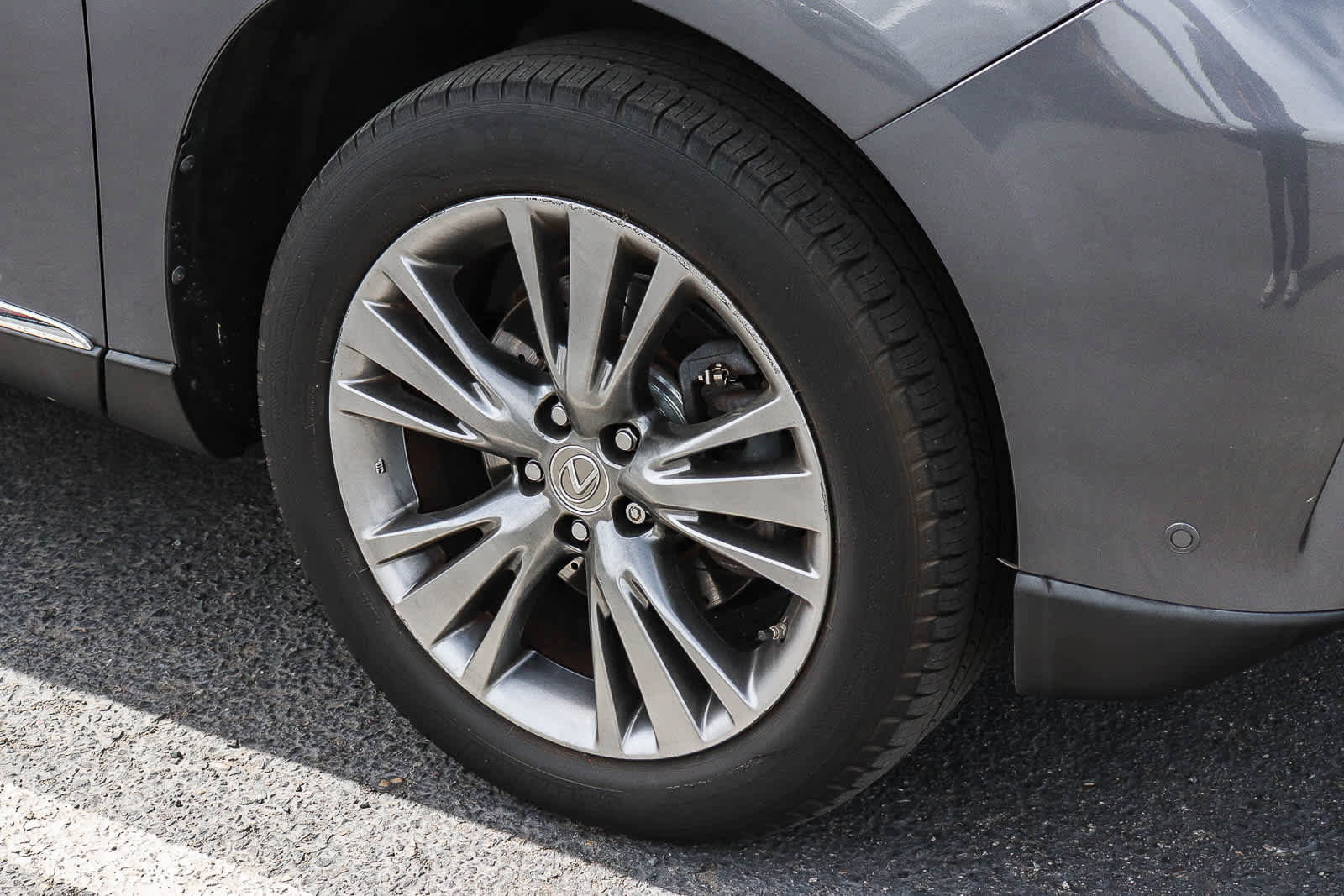 Used 2014 Lexus RX 450h FWD image 4