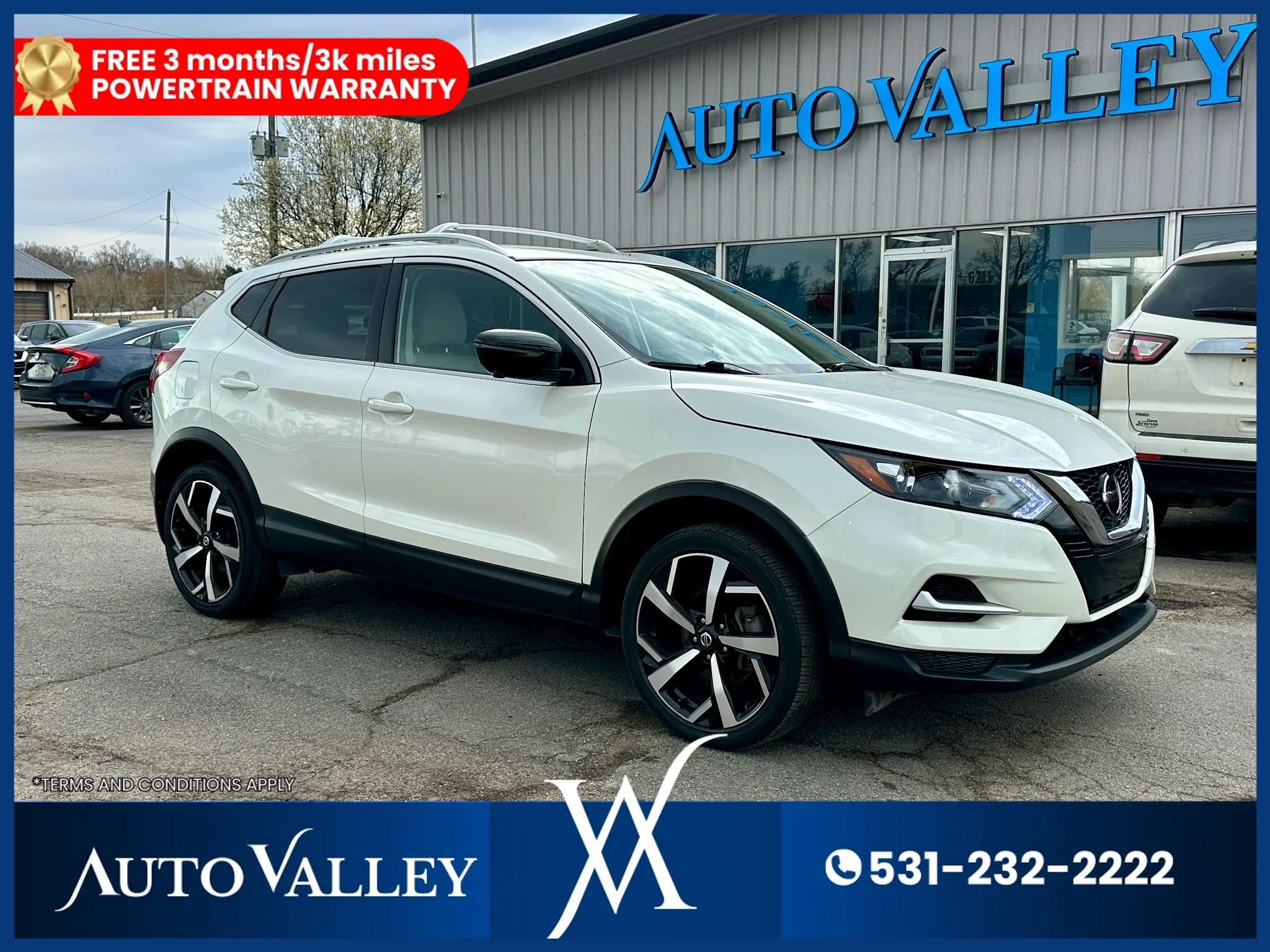 Used 2022 Nissan Rogue Sport SL AWD/4WD image 1
