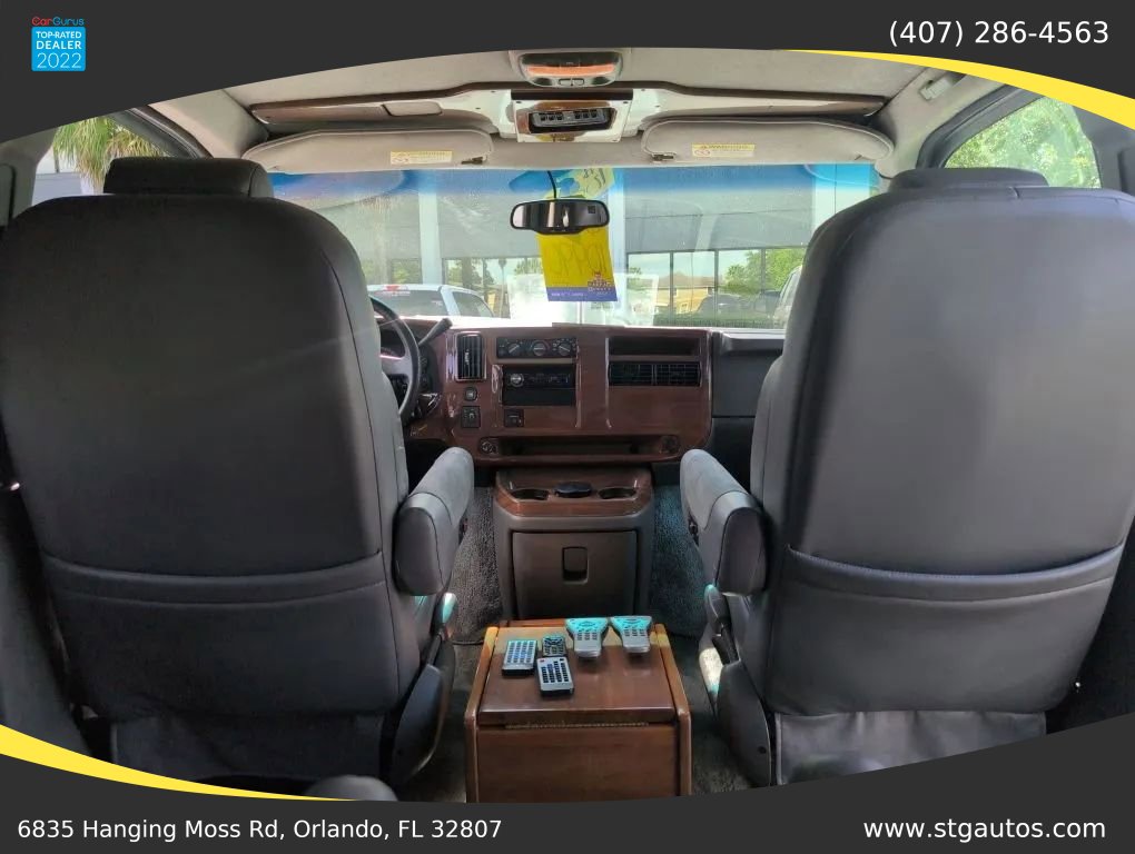 Used 2003 GMC Savana 3500 image 21