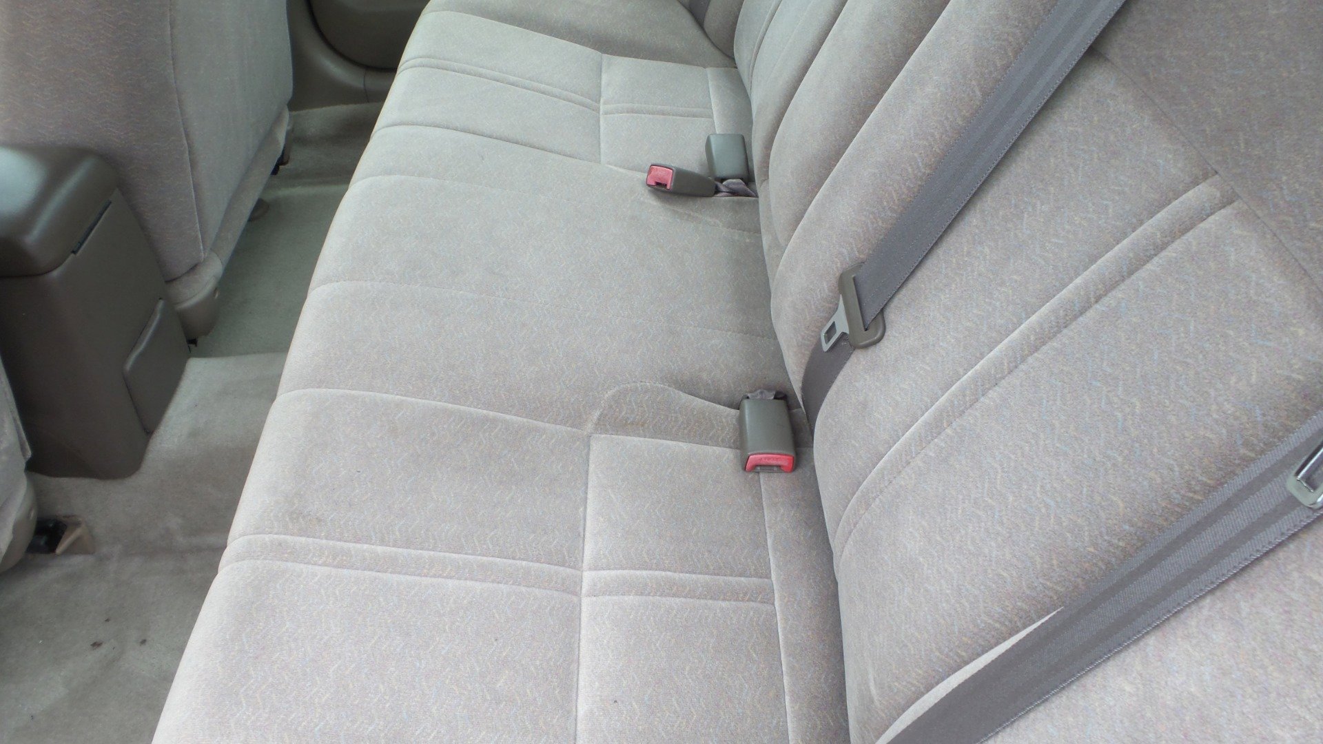 Used 1998 Toyota Camry LE FWD image 24