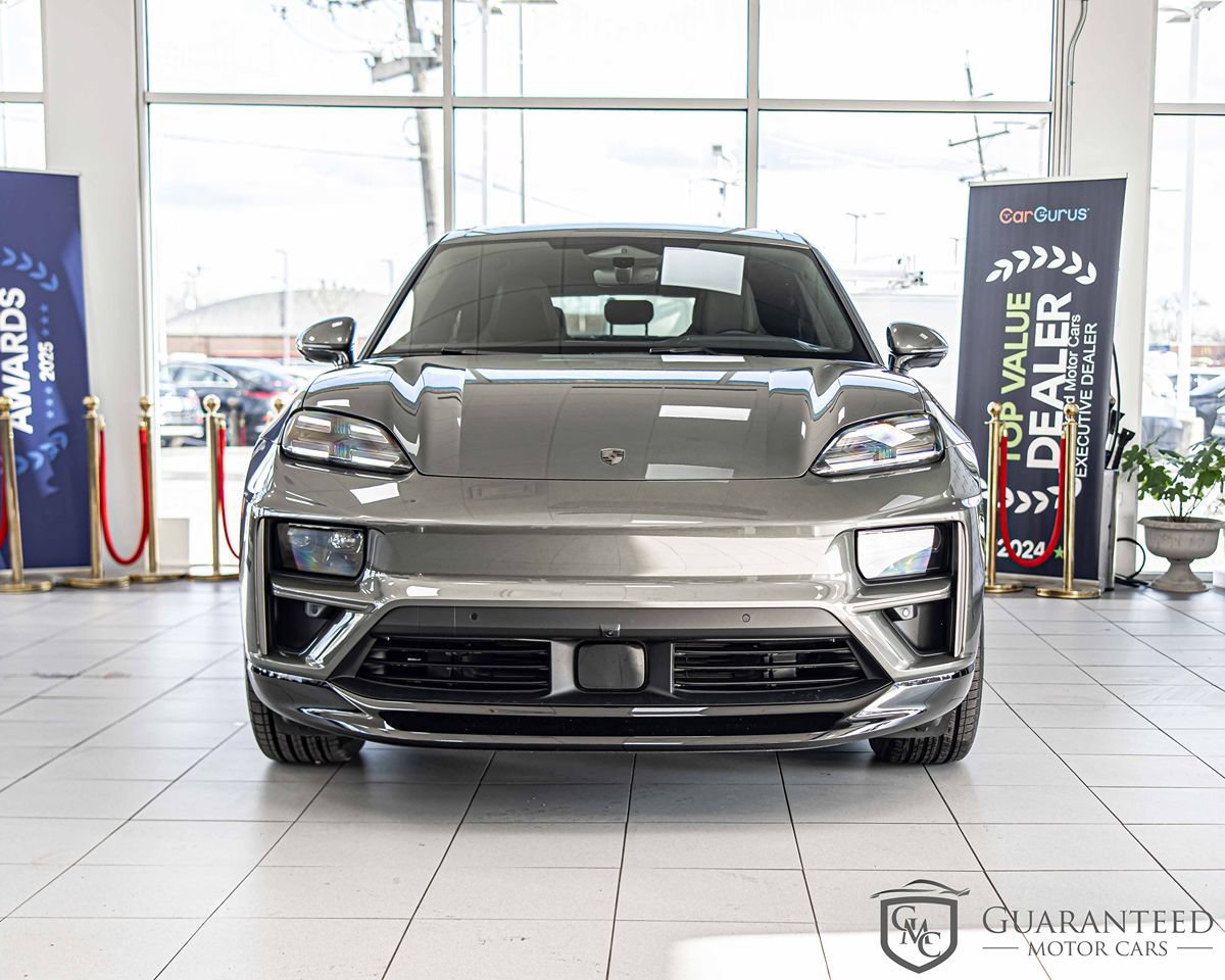 Used 2025 Porsche Macan Turbo Electric AWD/4WD image 2