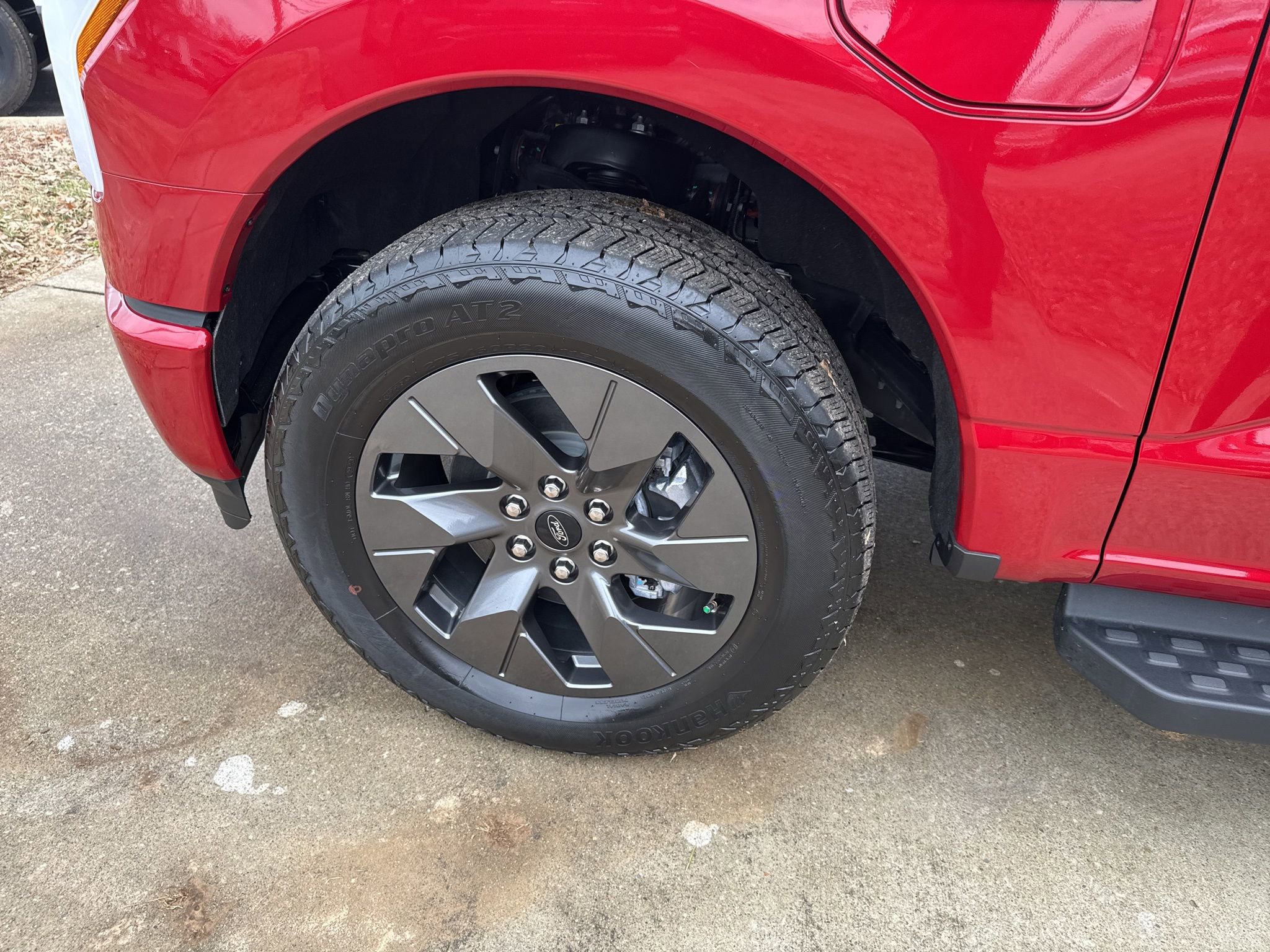 Used 2023 Ford F150 Lightning Lariat image 19