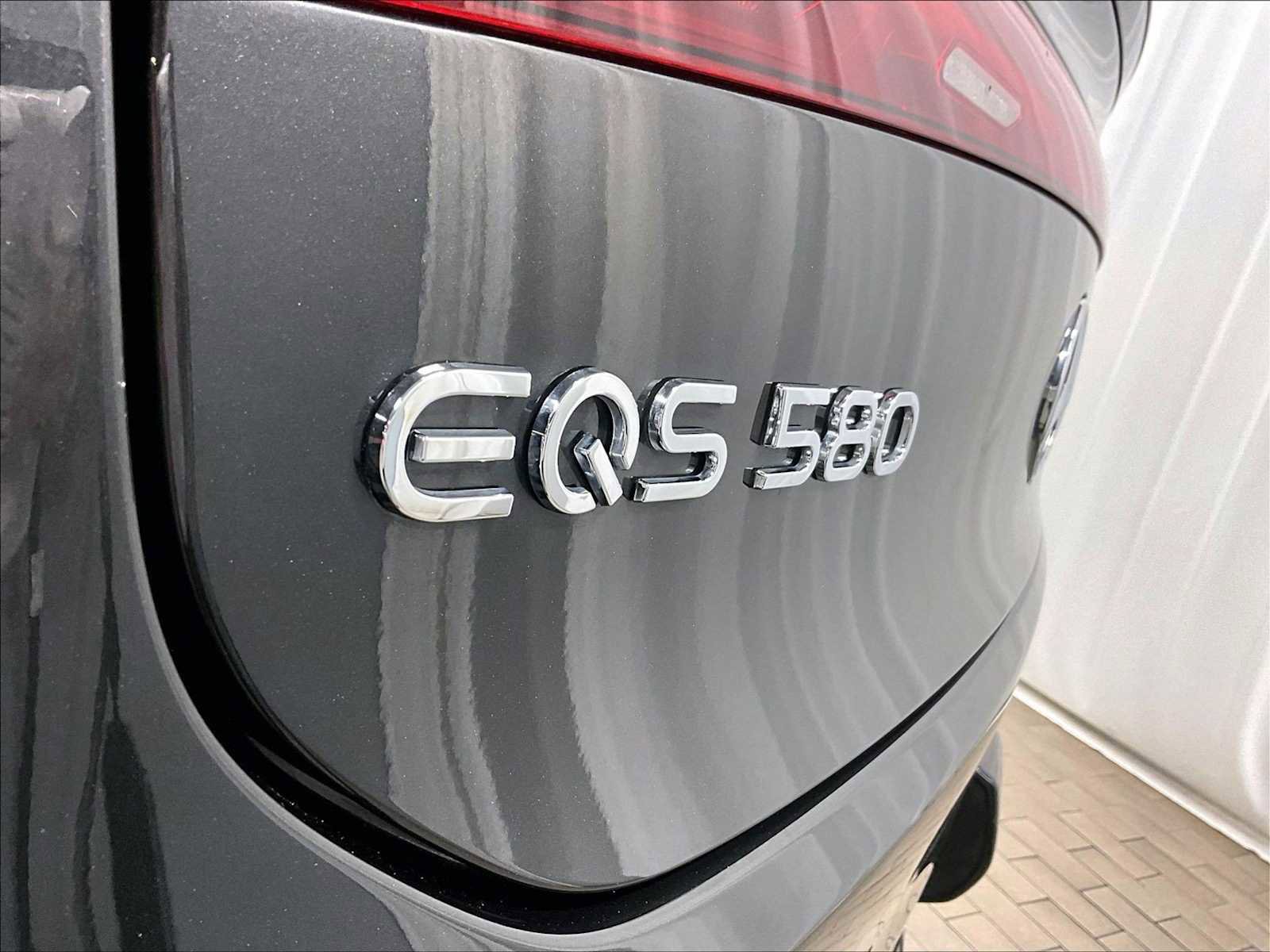 Used 2023 Mercedes-Benz EQS 580 4MATIC Sedan image 34