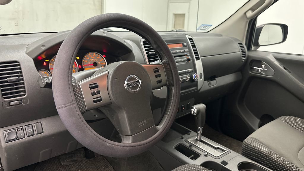 Used 2012 Nissan Frontier SV w/ Sport Appearance Pkg image 16