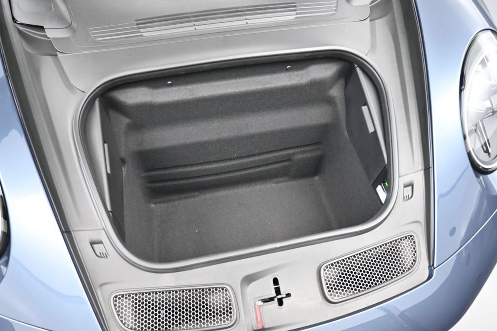 Certified 2026 Porsche 911 GT3 RWD image 32