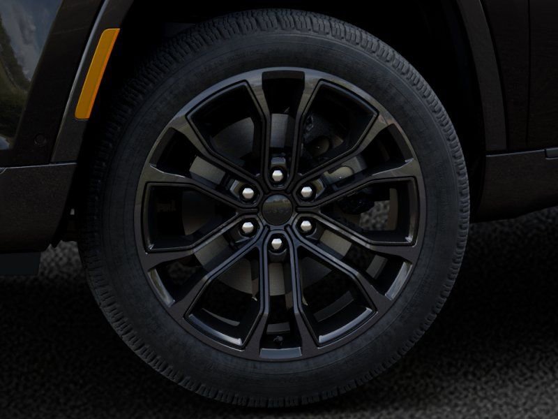 New 2026 Jeep Grand Wagoneer L Summit image 8