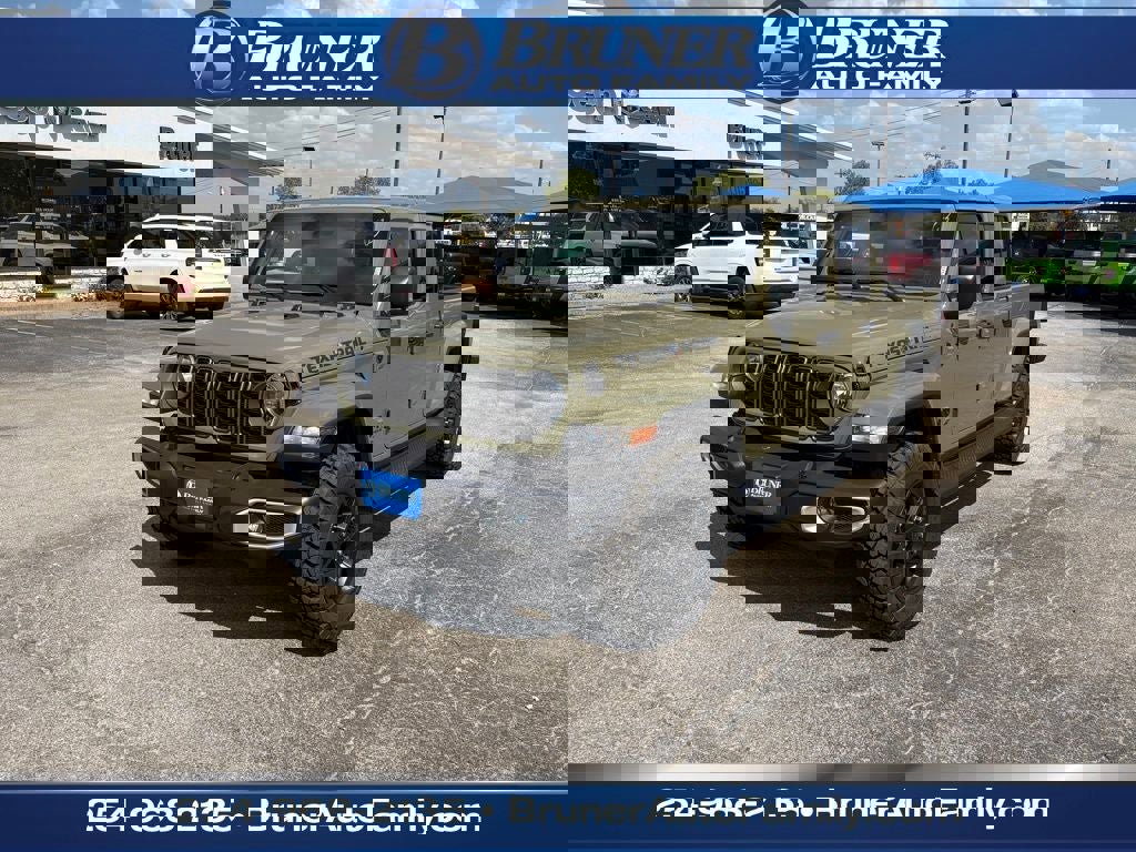 New 2025 Jeep Gladiator Sport