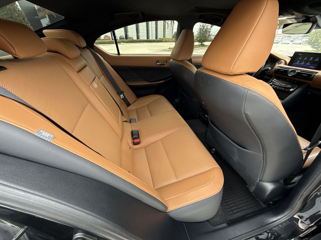 Used 2023 Lexus IS 300 w/ Comfort Package image 17