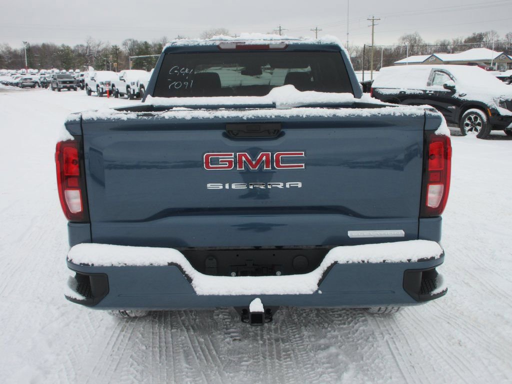 New 2026 GMC Sierra 1500 Elevation image 6