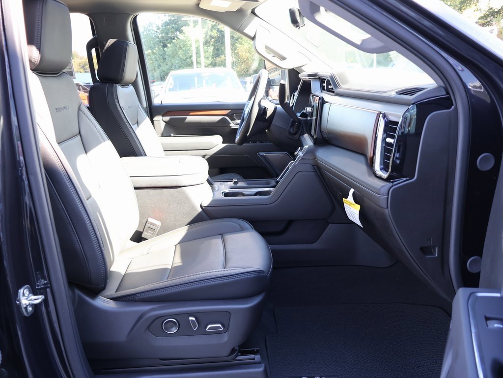 New 2025 GMC Sierra 2500 Denali w/ Denali Reserve Package image 45