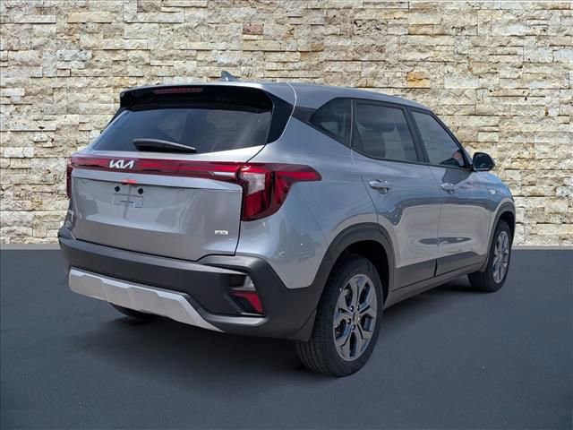 New 2026 Kia Seltos LX AWD/4WD image 5