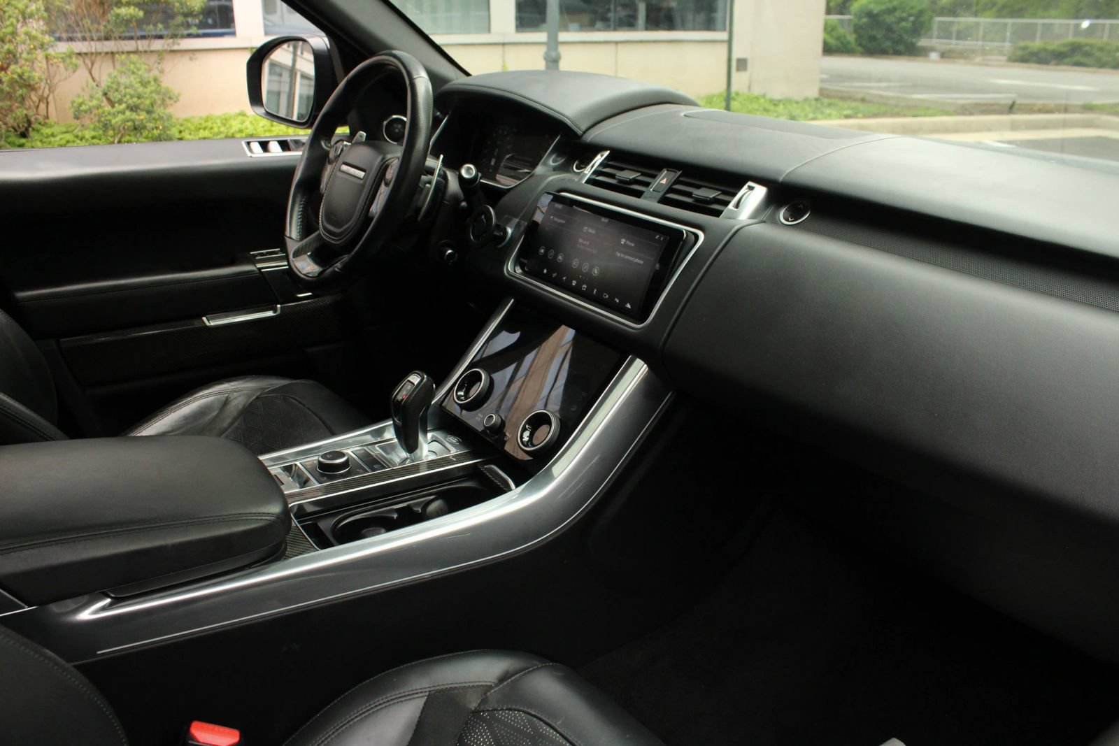 Used 2019 Land Rover Range Rover Sport SVR AWD/4WD image 27