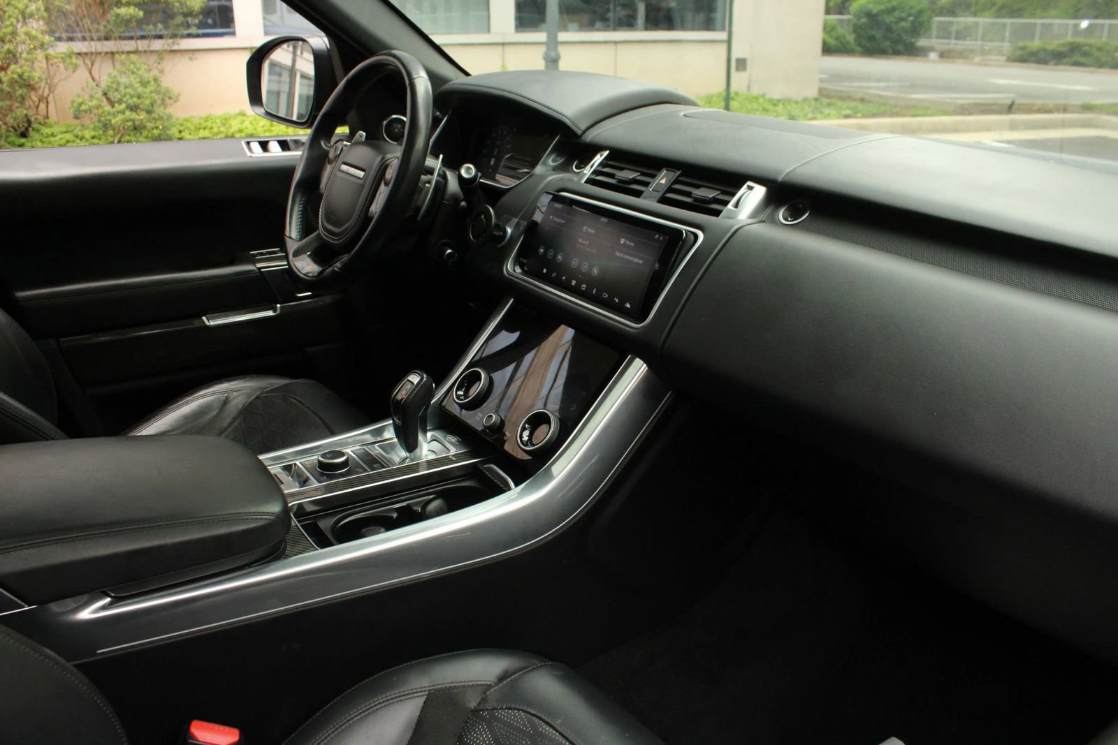 Used 2019 Land Rover Range Rover Sport SVR AWD/4WD image 27