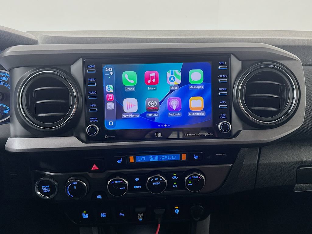 Used 2022 Toyota Tacoma TRD Off-Road w/ TRD Premium Off Road Package image 17