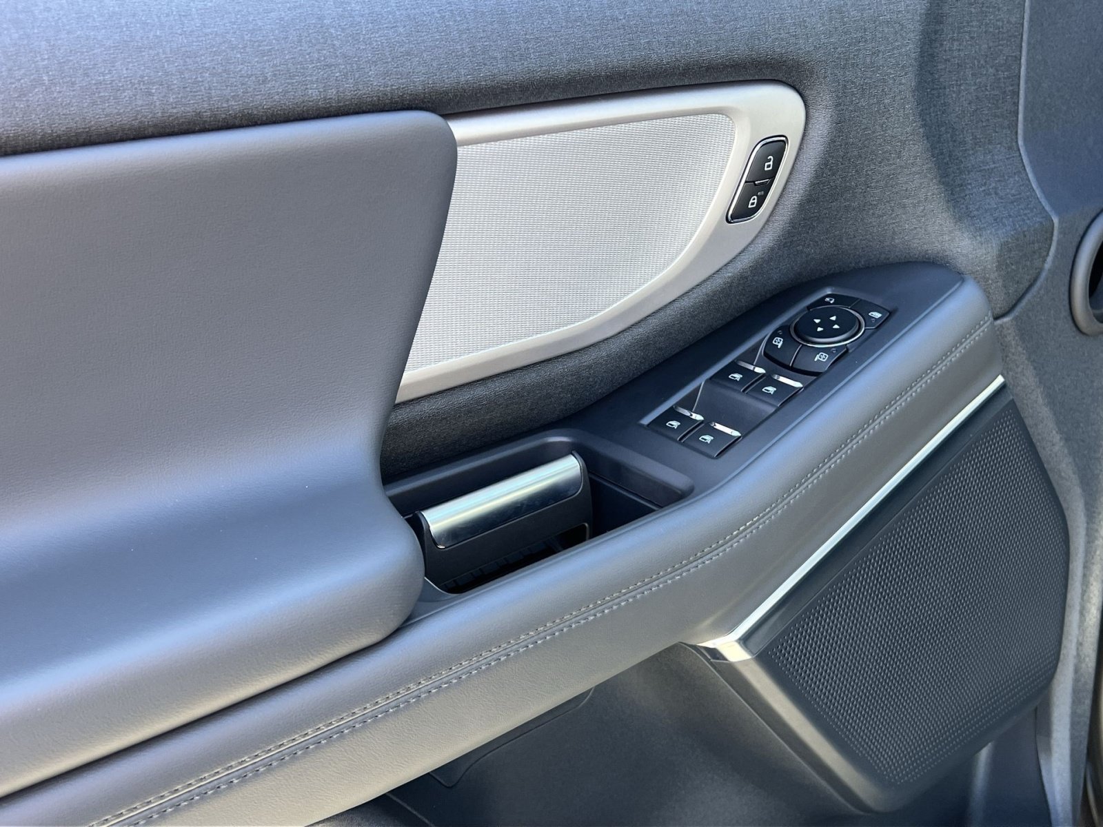 New 2026 Ford Expedition Max Active AWD/4WD image 15