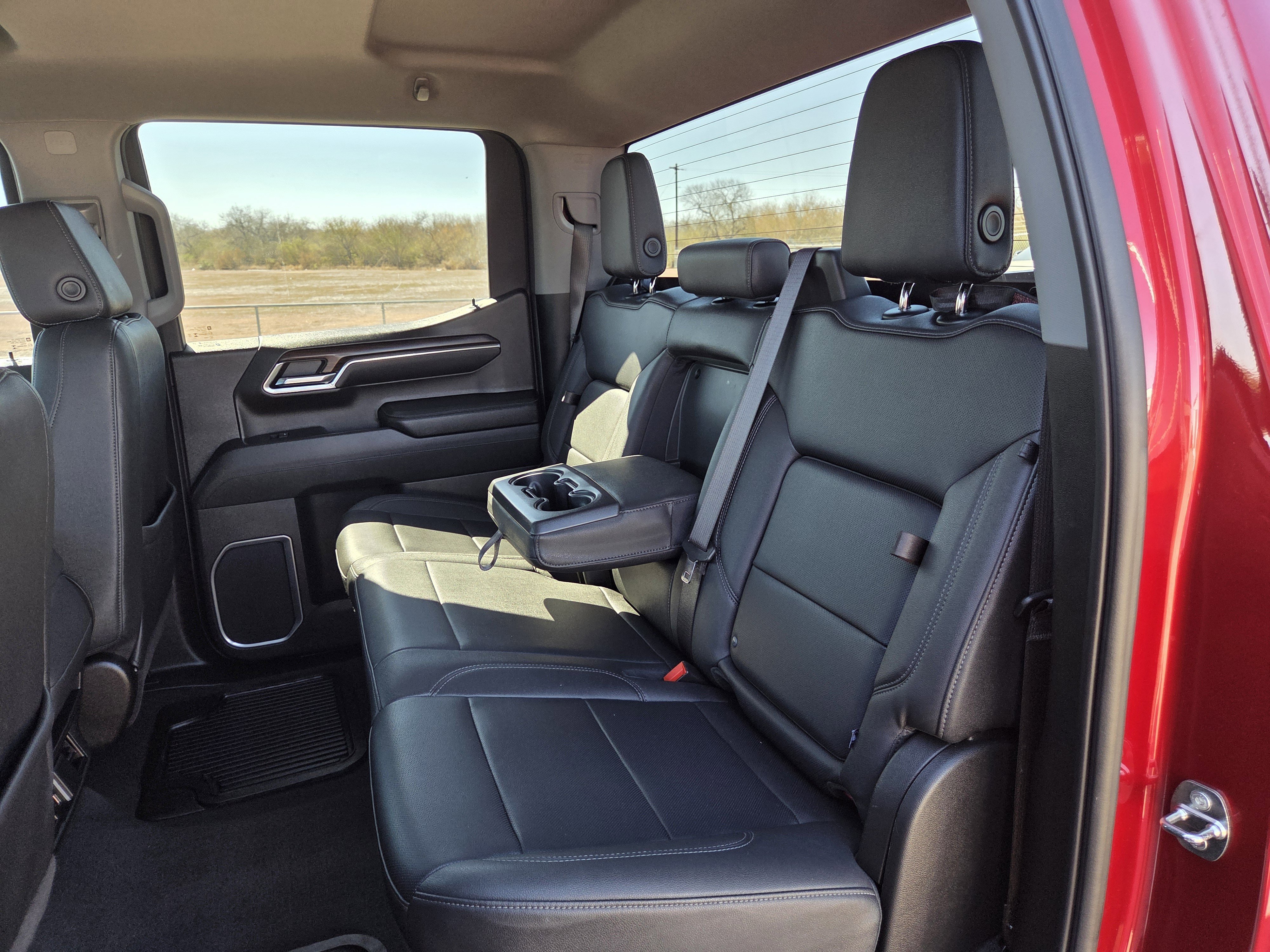 Used 2024 GMC Sierra 1500 SLT w/ X31 Off-Road Package image 25