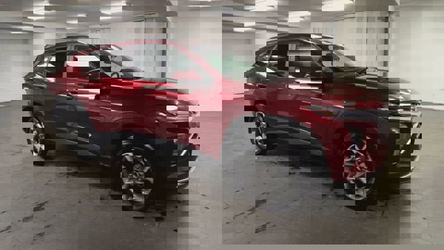 Certified 2025 Chevrolet Trax LT w/ LT Convenience Package image 2