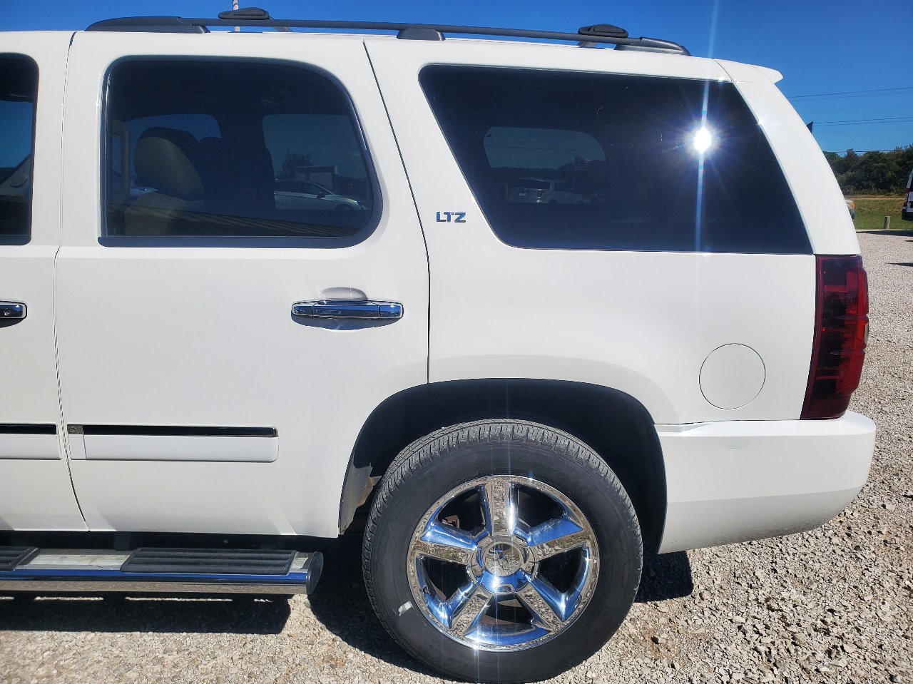 Used 2013 Chevrolet Tahoe LTZ image 5
