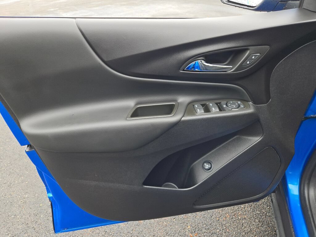 Certified 2024 Chevrolet Equinox LT w/ LPO, Floor Liner Package FWD image 24