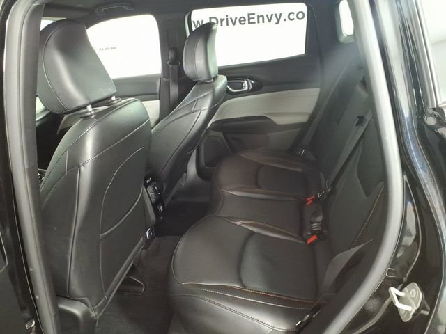 Used 2023 Jeep Compass Limited image 9