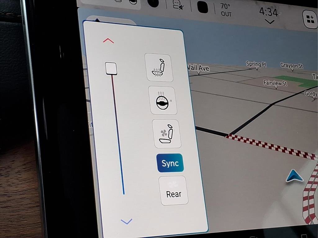 New 2025 Jeep Grand Cherokee Summit image 9