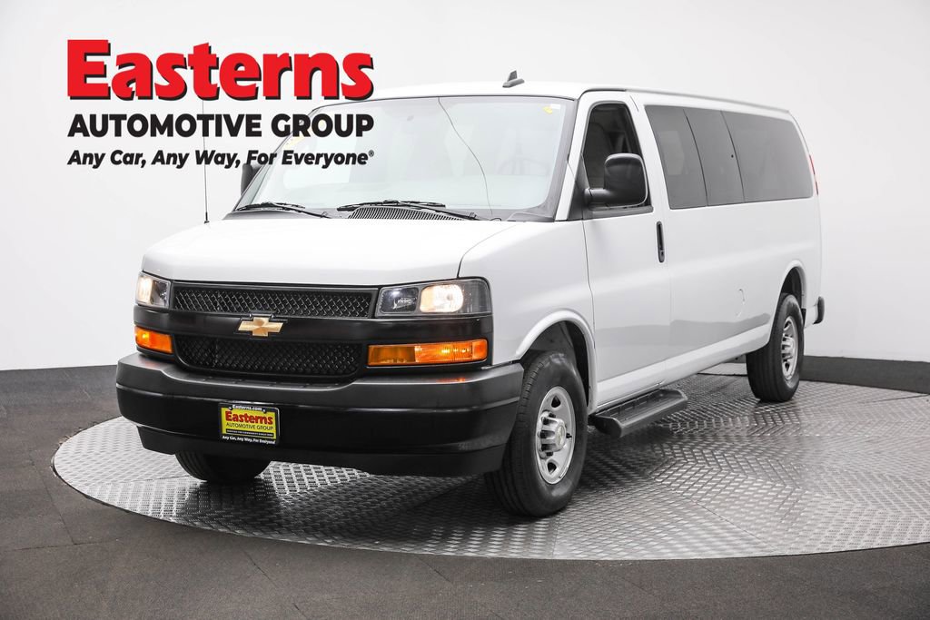 Used 2023 Chevrolet Express 3500 LS RWD image 1