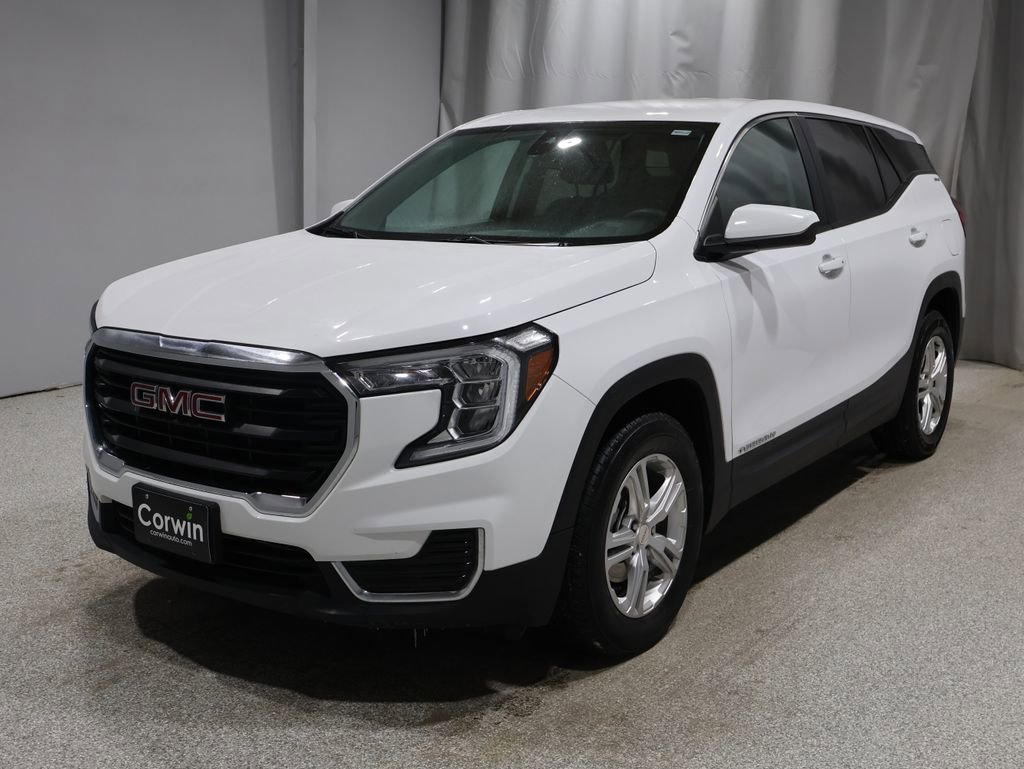 Used 2024 GMC Terrain SLE image 5