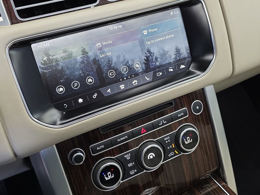 Used 2017 Land Rover Range Rover HSE AWD/4WD image 24