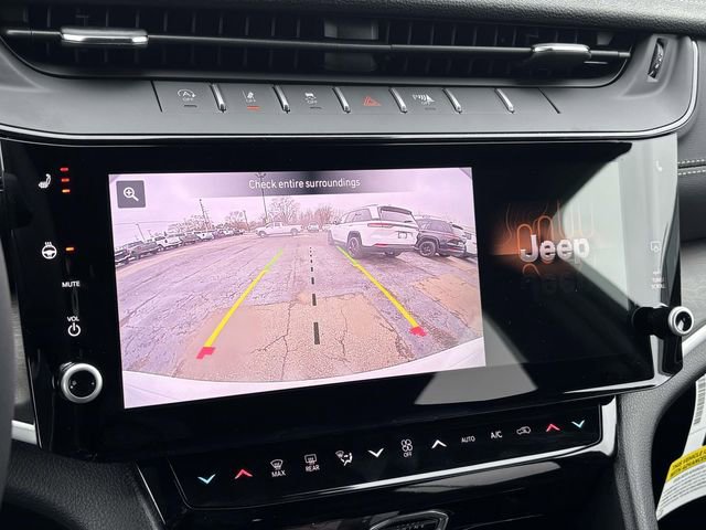 New 2026 Jeep Grand Cherokee Laredo image 24