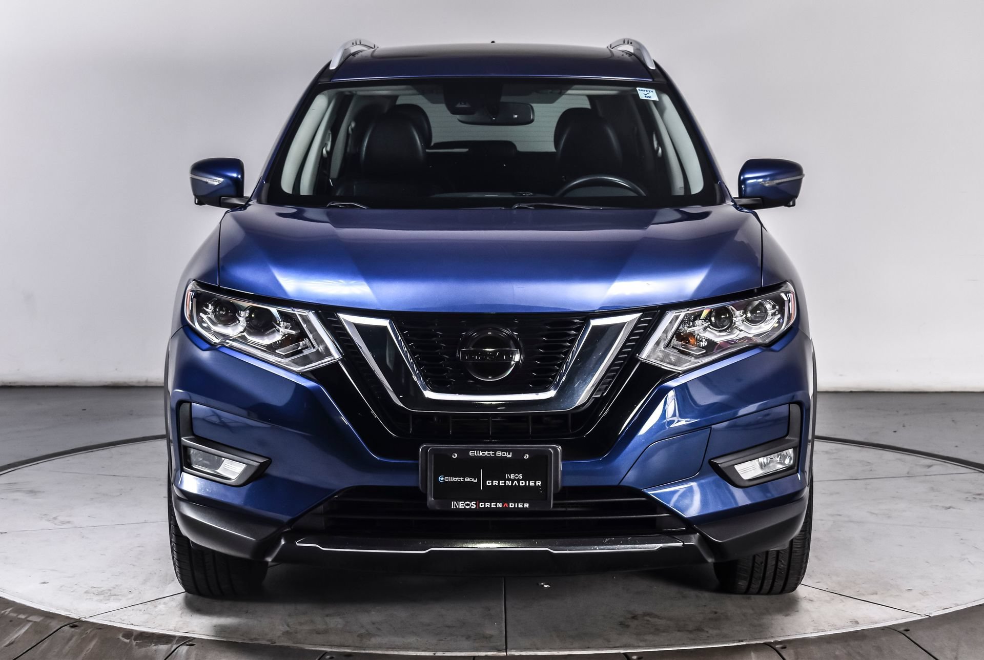 Used 2018 Nissan Rogue SL w/ Premium Package AWD/4WD image 8