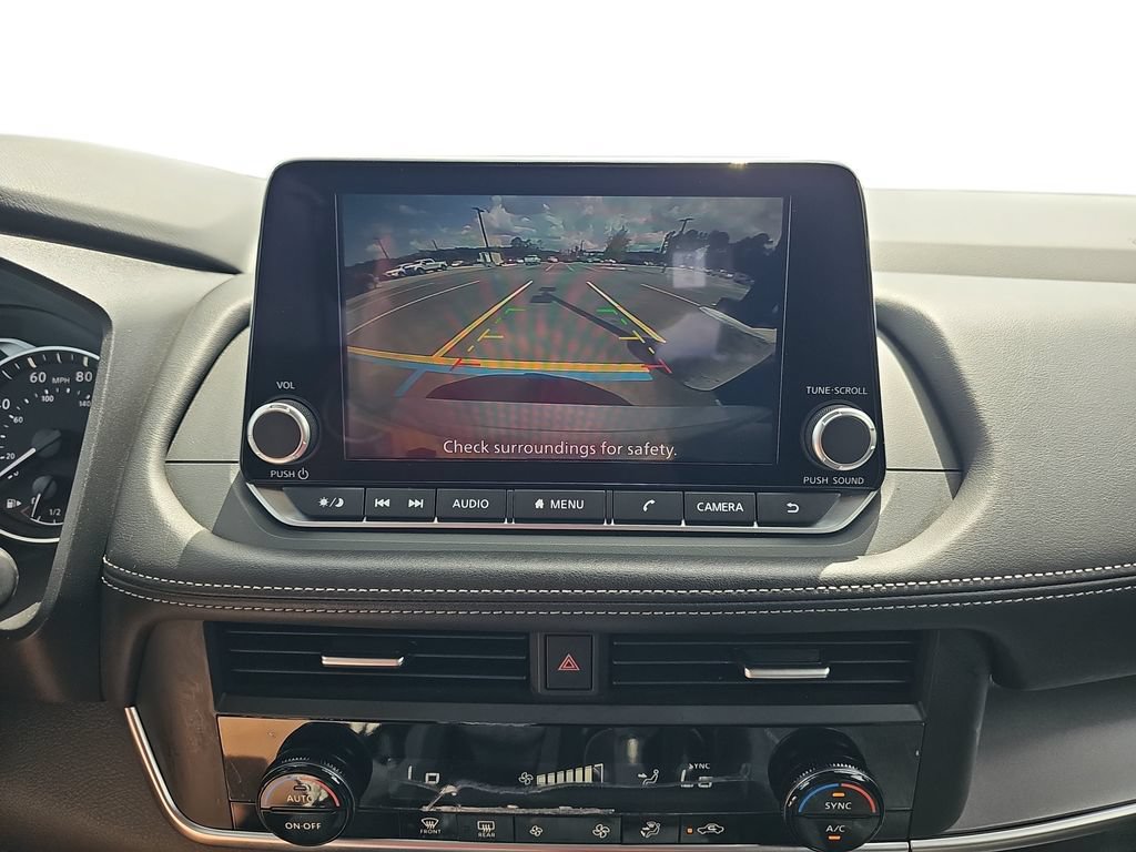 Used 2025 Nissan Rogue SV FWD image 22