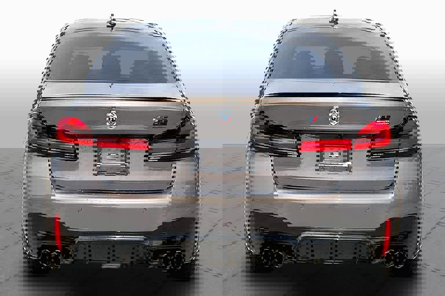 Used 2023 BMW M5 w/ Competition Package image 5