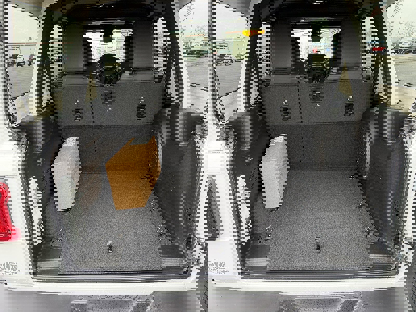 New 2026 Jeep Wrangler Unlimited Sahara image 11