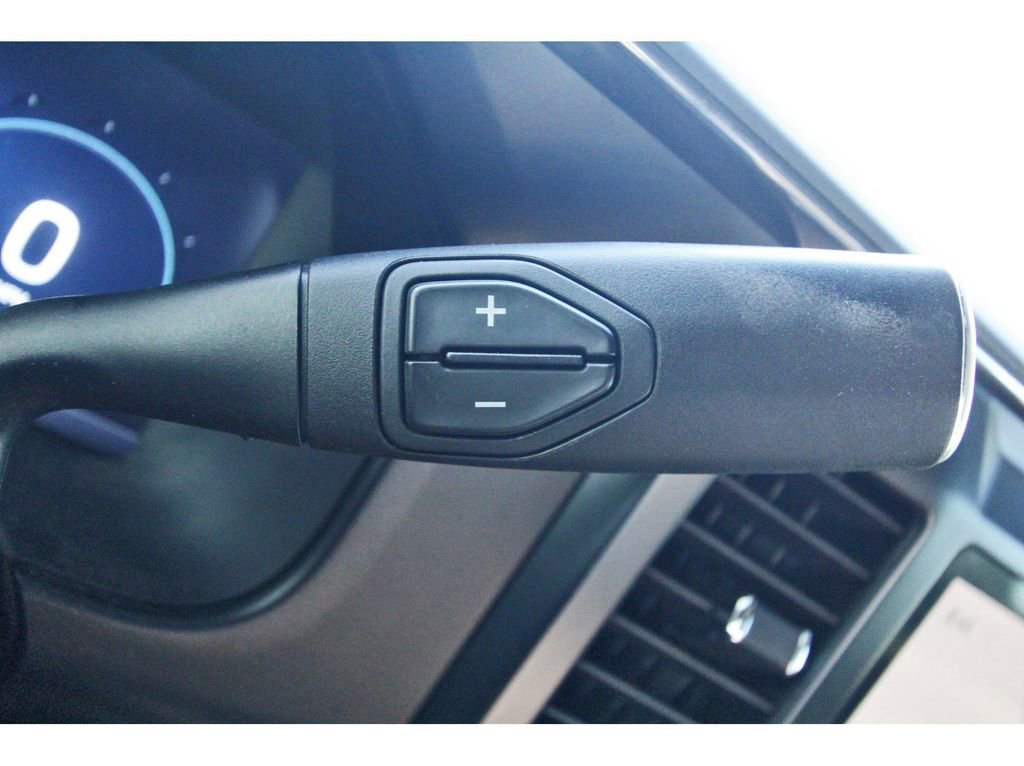 Certified 2023 Ford F250 Lariat AWD/4WD image 18