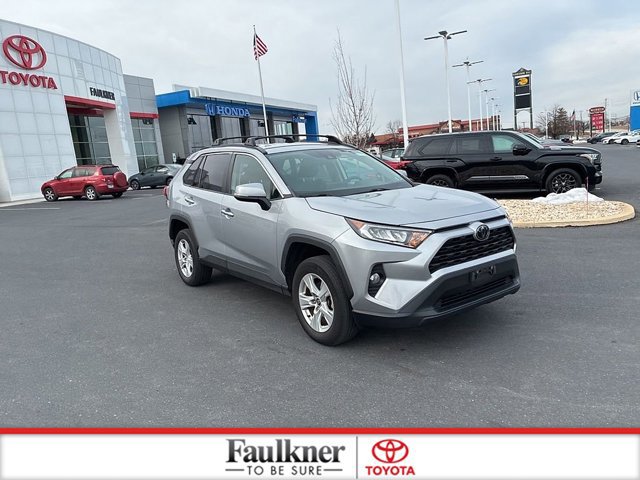 Used 2020 Toyota RAV4 XLE w/ All Weather Liner Package image 2