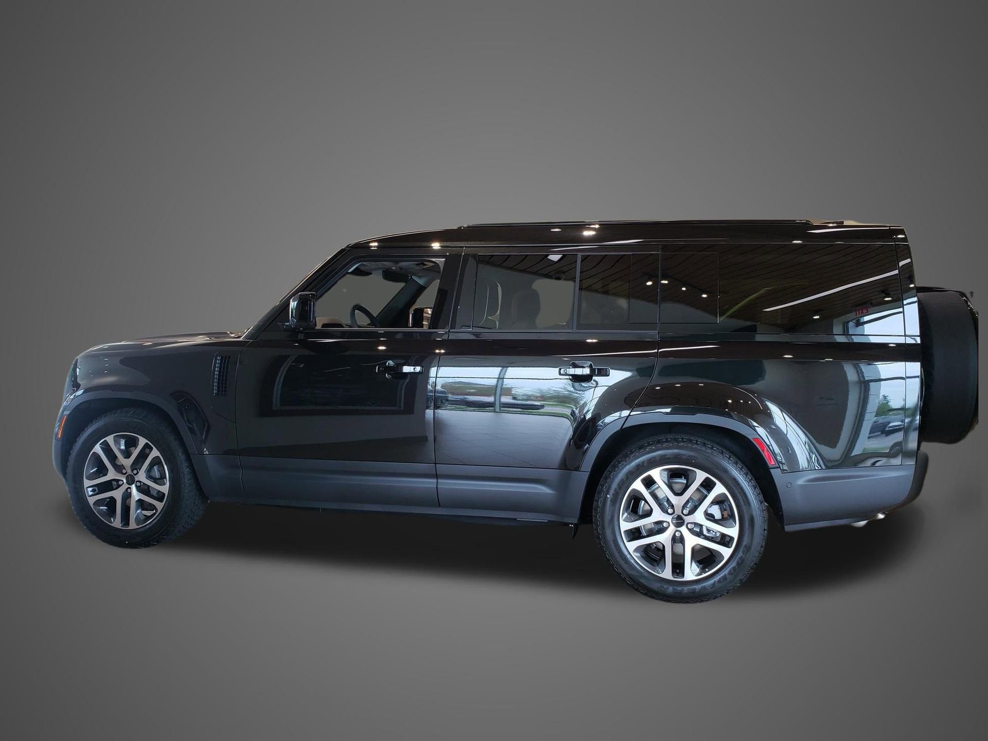 New 2026 Land Rover Defender 130 S AWD/4WD image 5