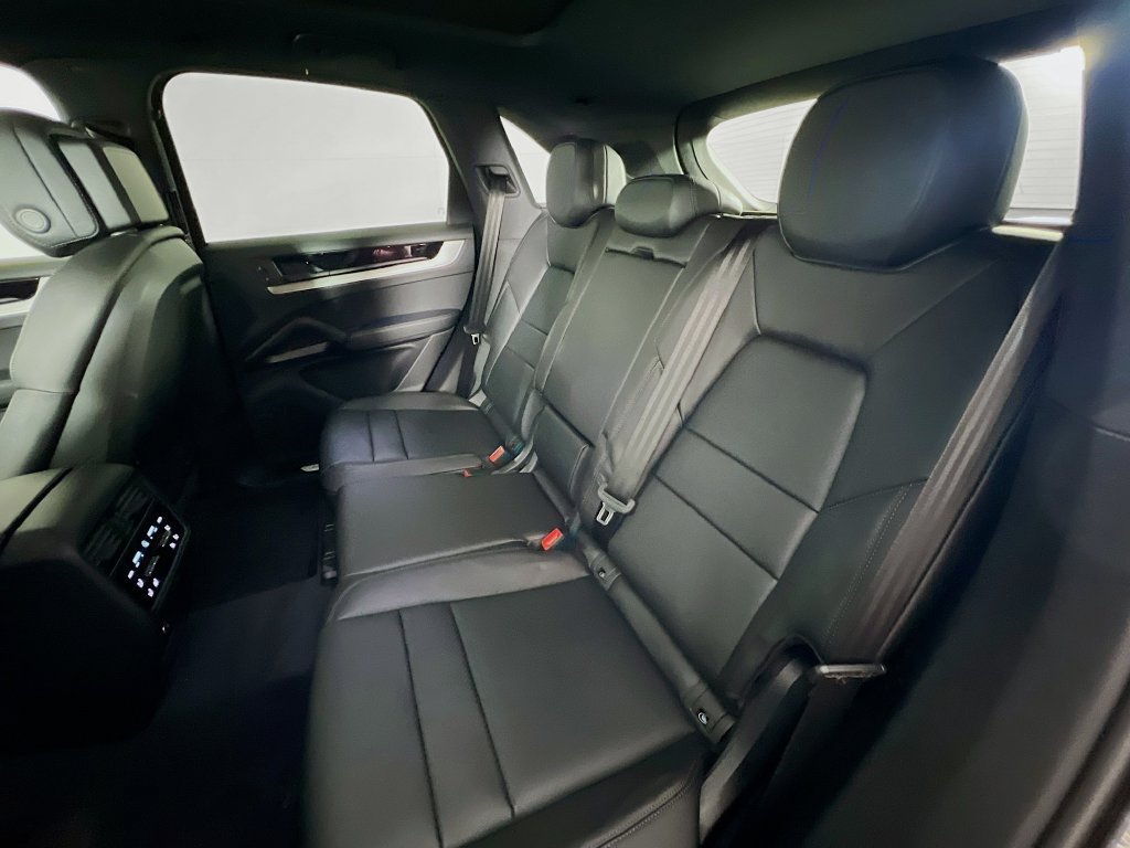 New 2026 Porsche Cayenne S AWD/4WD image 24