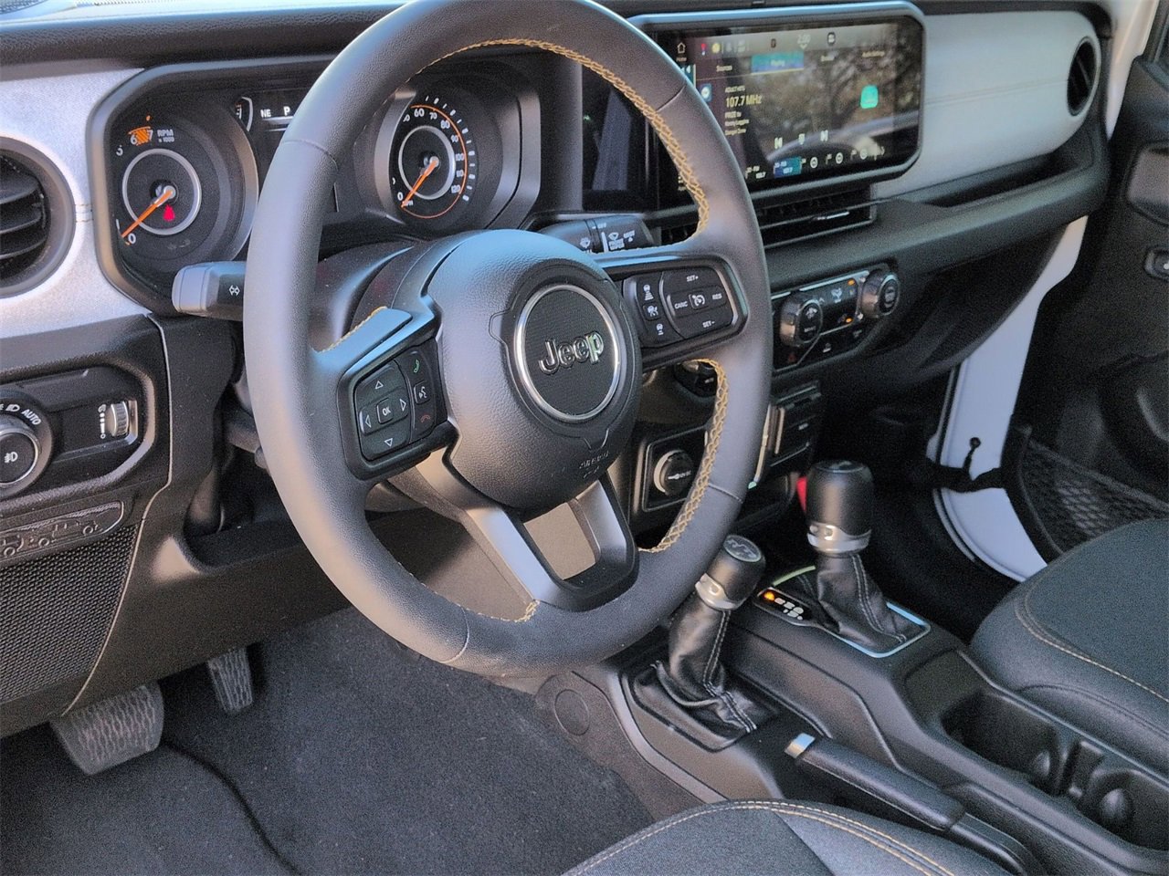 Used 2024 Jeep Wrangler Unlimited Sport image 9