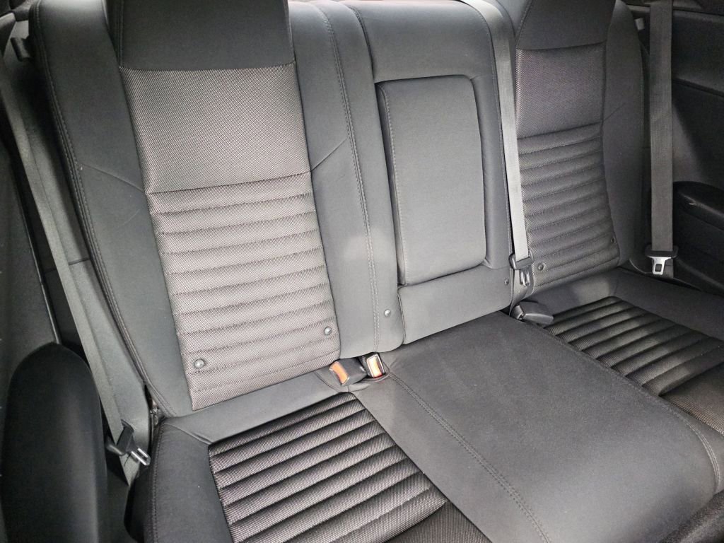 Used 2014 Dodge Challenger SXT RWD image 26