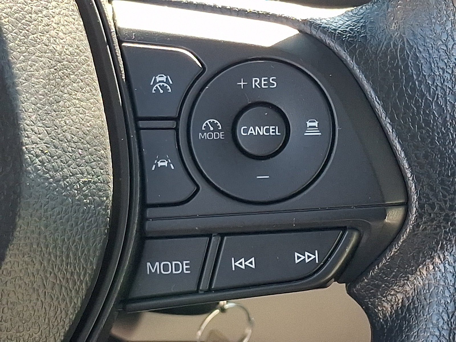 Certified 2026 Toyota Corolla Cross L AWD/4WD image 23
