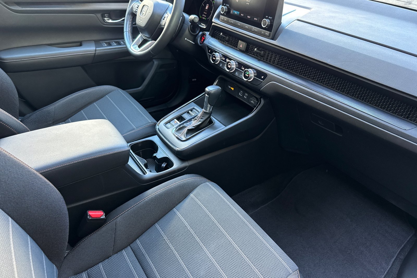 Used 2024 Honda CR-V Sport image 13