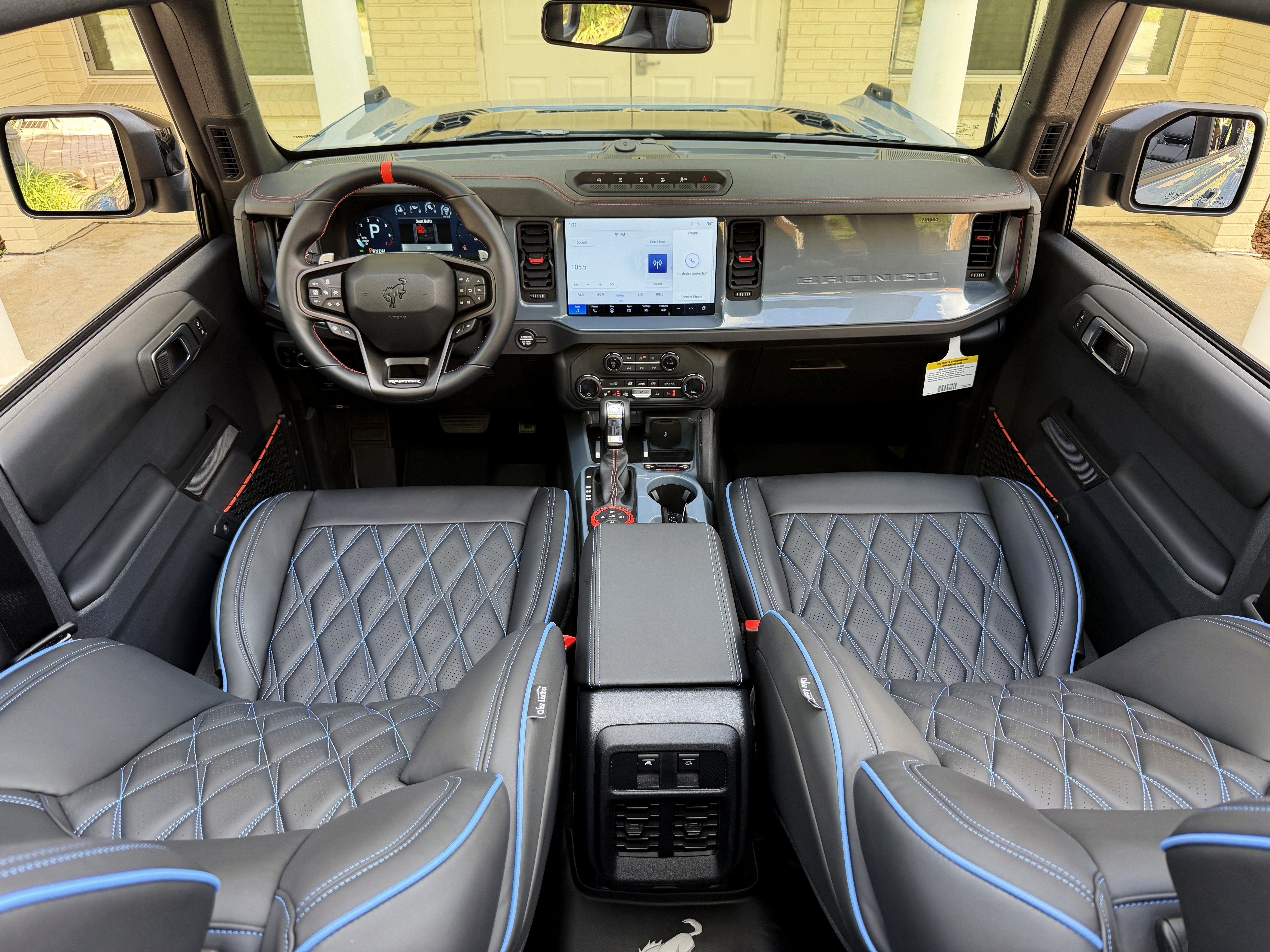 Used 2025 Ford Bronco Raptor AWD/4WD image 6