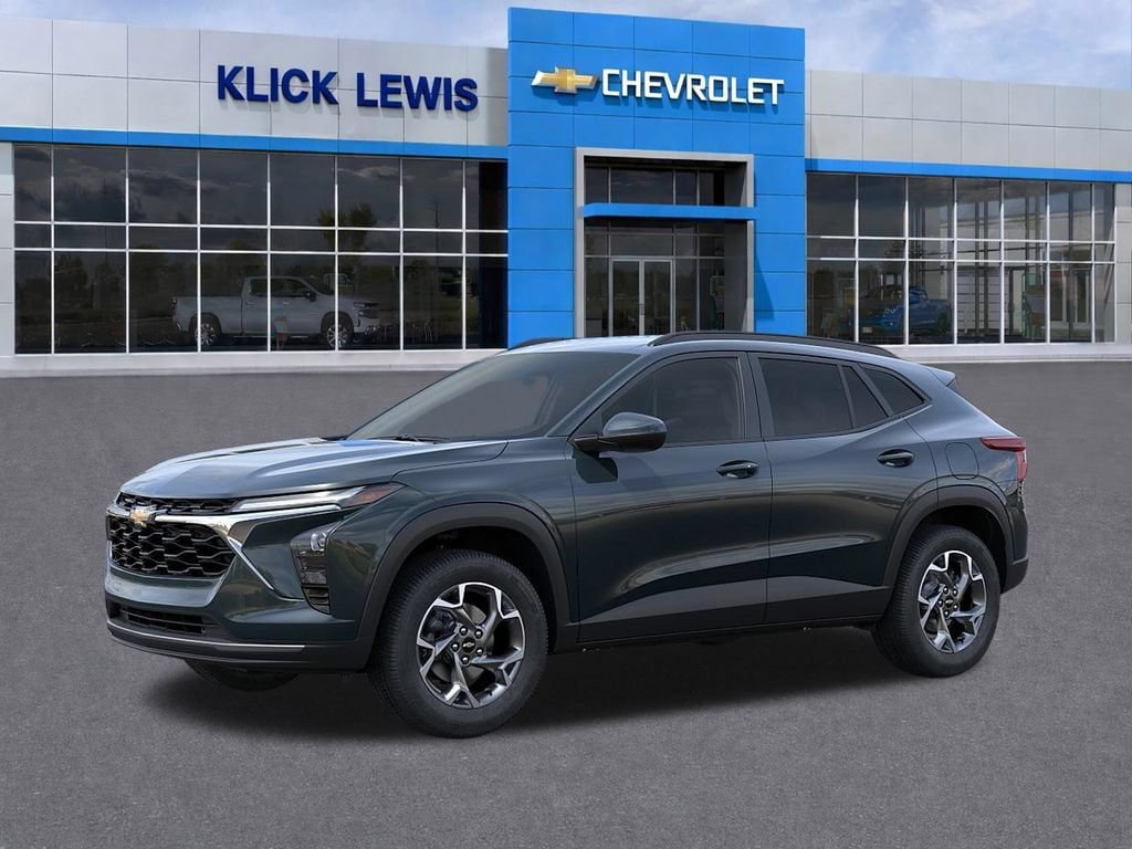 New 2026 Chevrolet Trax LT w/ LT Convenience Package FWD video 2