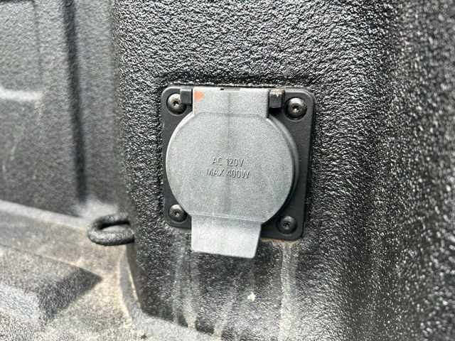 Used 2024 GMC Sierra 2500 SLE w/ SLE Convenience Package image 14