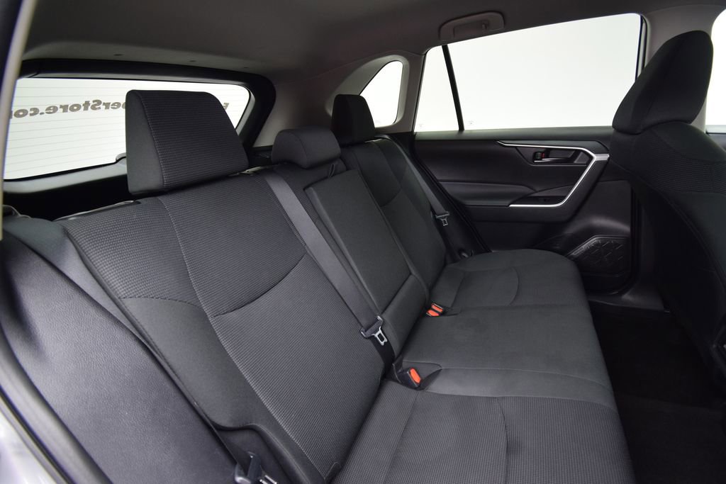 Used 2024 Toyota RAV4 LE image 23