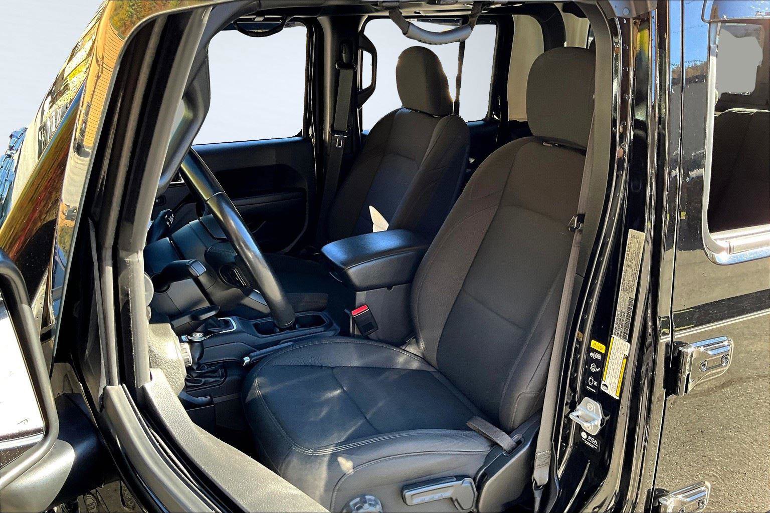 Used 2022 Jeep Gladiator Sport image 26