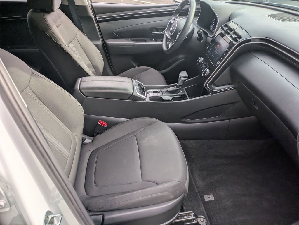 Certified 2023 Hyundai Tucson SEL w/ Winter Package image 23